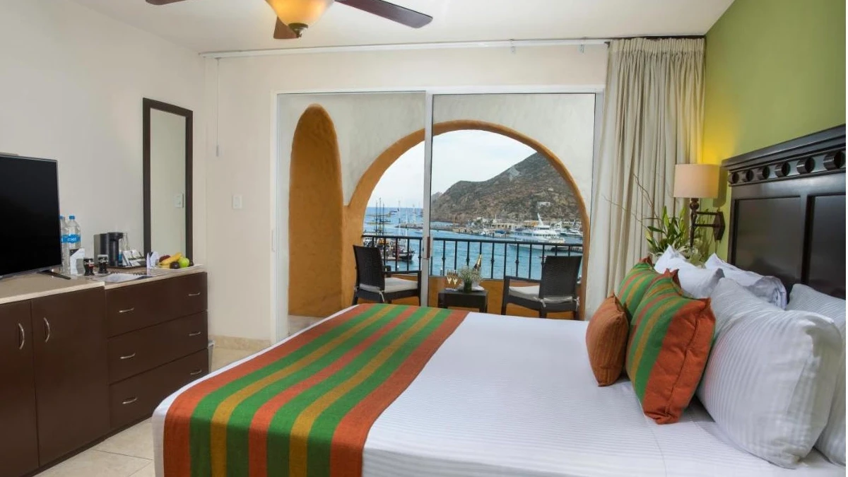 hotel-tesoro-los-cabos